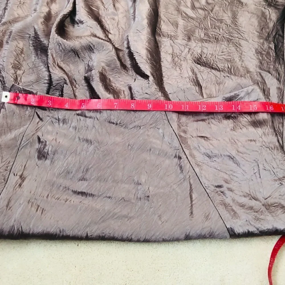 NWT Vince. Asymmetrical Crinkled Satin Skirt Taupe Size Large - Picture 8 of 12